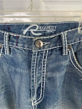 Vintage Y2K Request Jeans Men’s punk rock skater emo Distressed Denim 34x32
